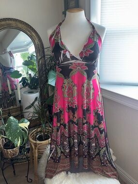 Chesley Y2K Paisley Halter Midi Dress